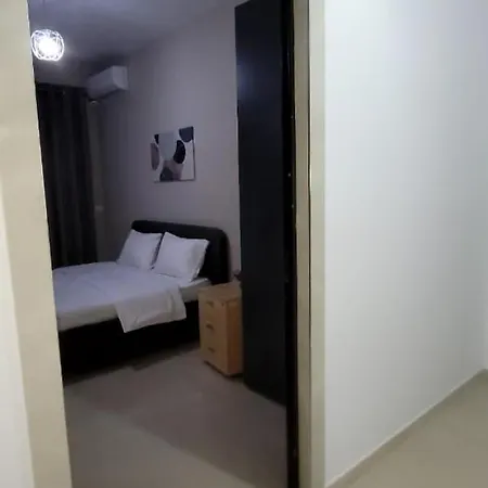 Bazar3 Mini Apartment Tirana